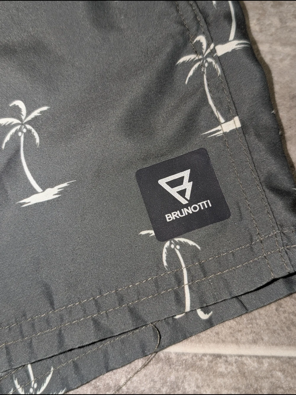 Brunotti lightweight slate